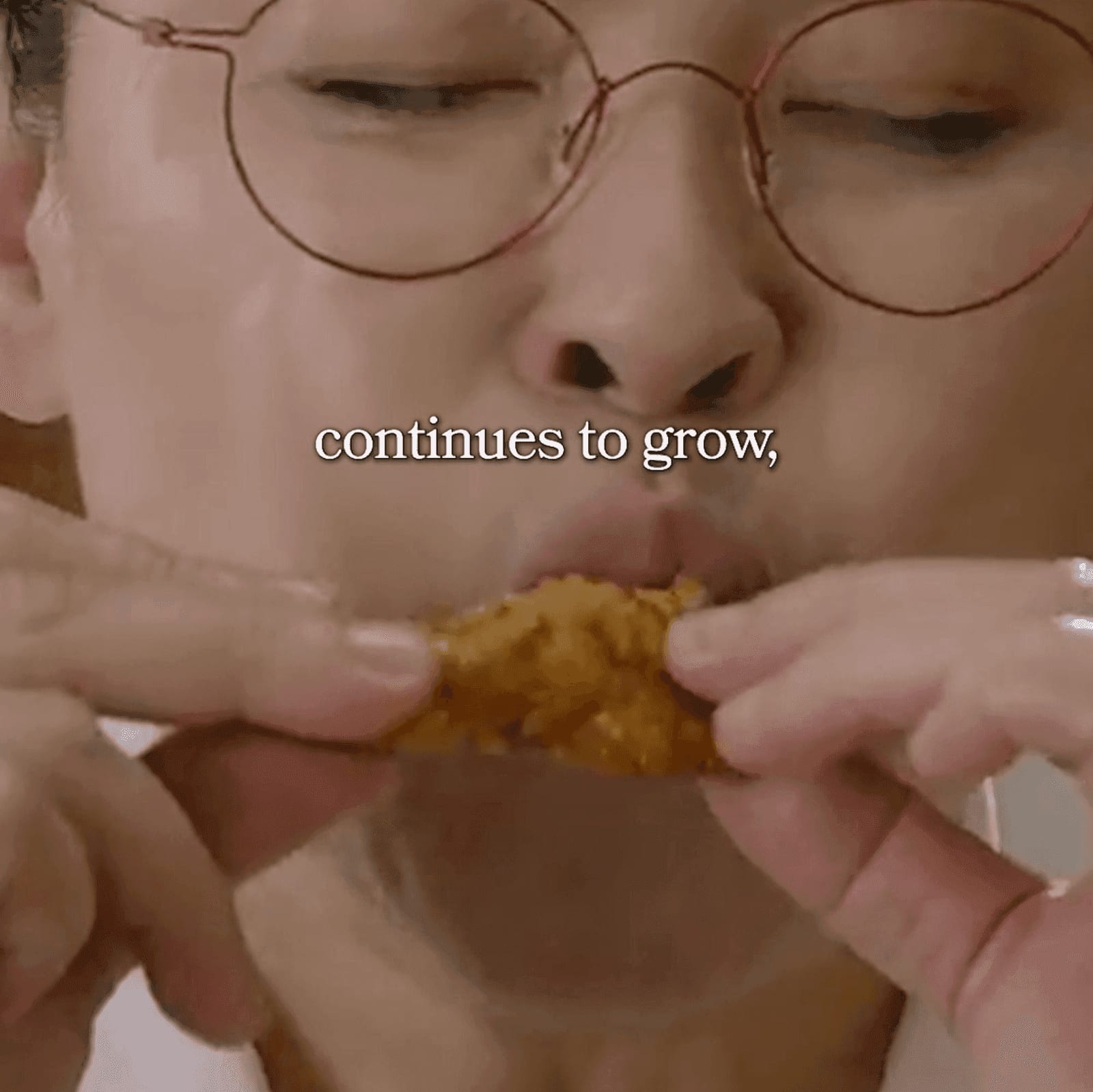 Original EpicKor visual showing the crispy texture and shared-table appeal of Korean fried chicken.