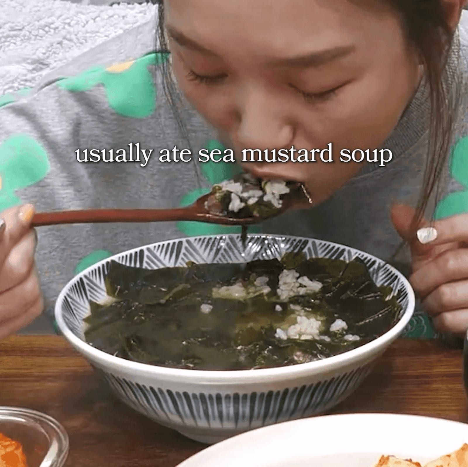 A Korean seaweed soup image showing the home-meal mood of miyeokguk.