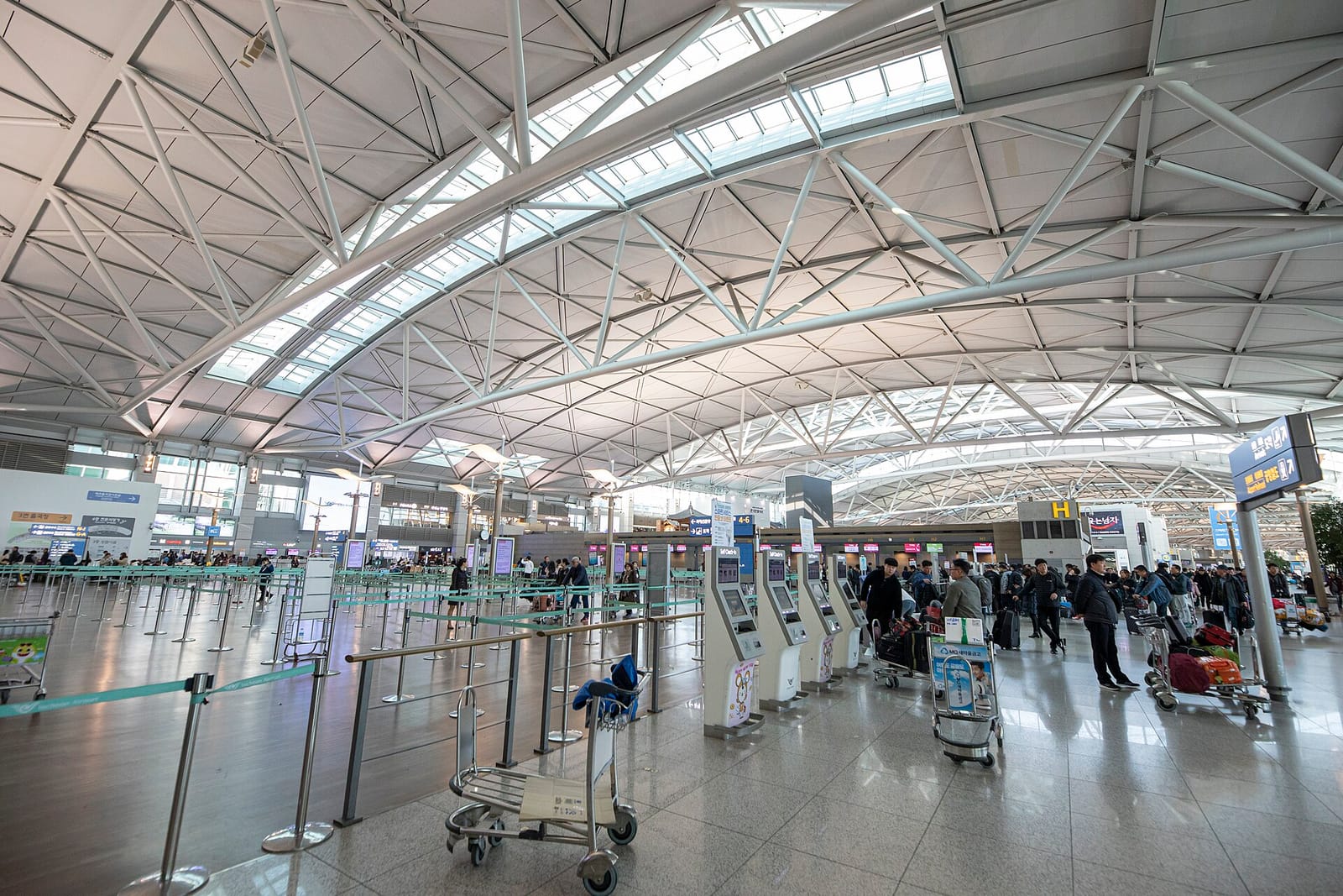 Departure hall inside Incheon International Airport Terminal 1
