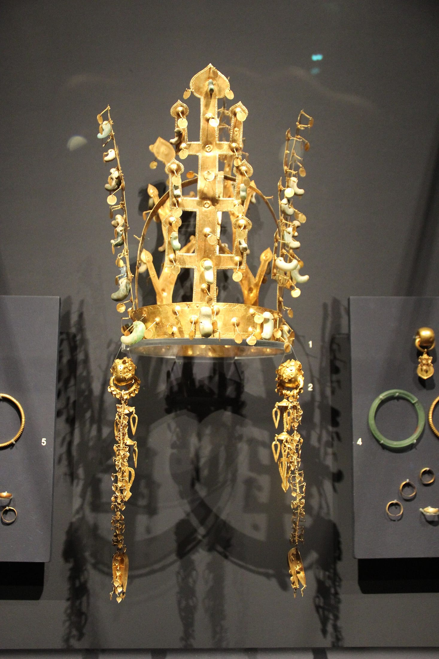 A gold crown from Korea's Silla Kingdom displayed in a museum.