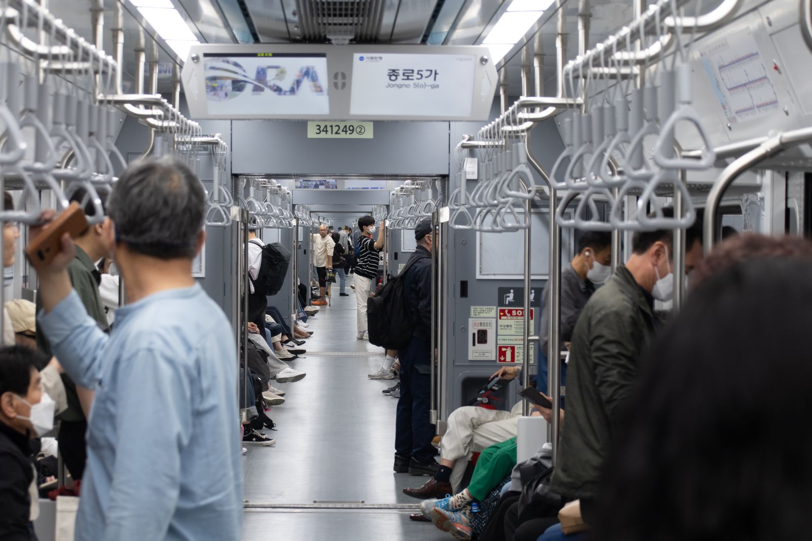 Living in Korea as a Foreigner: Social Rules Nobody Explains