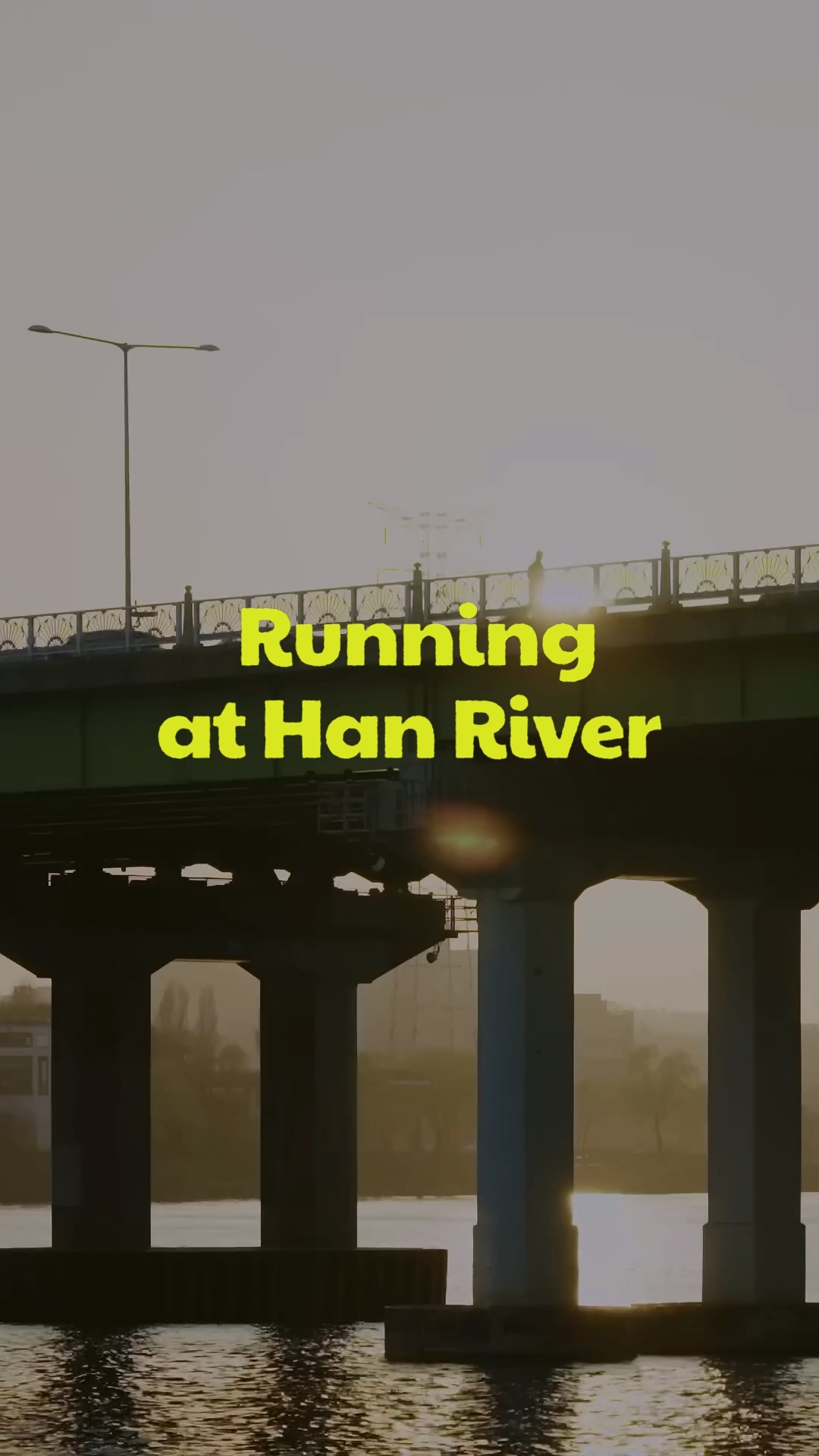 A stylish running crew in matching gear at Han River Park