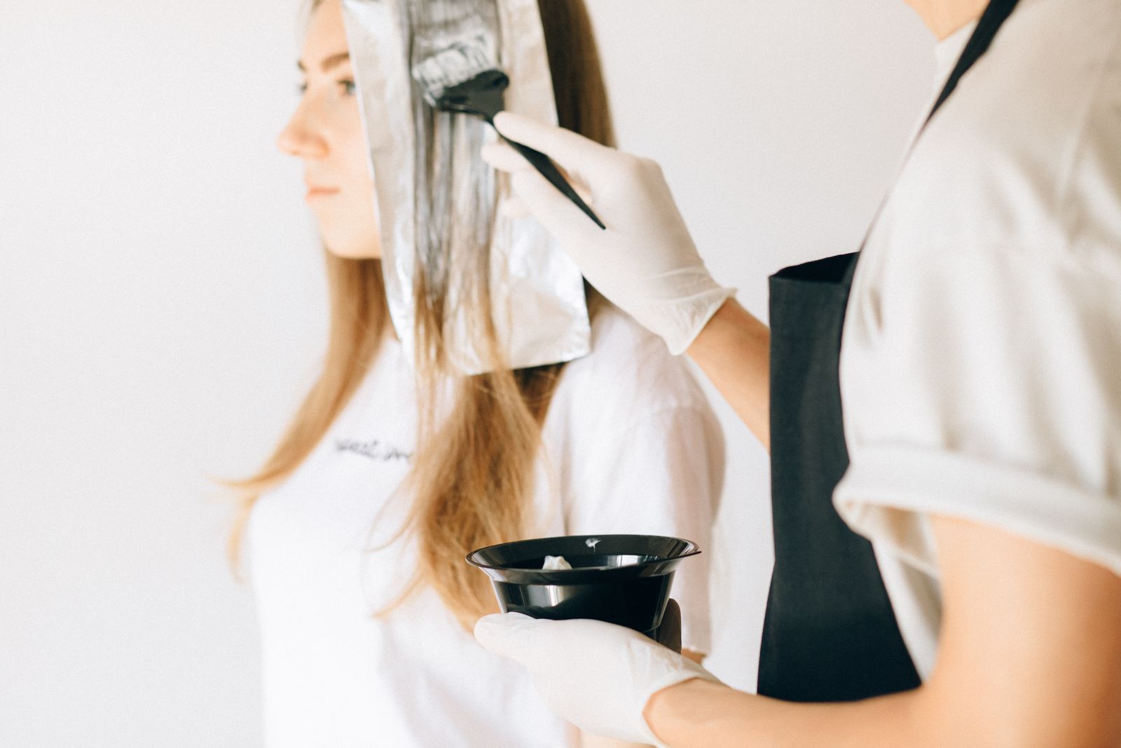 Foil color processing at a salon.