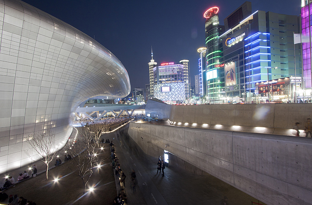 Dongdaemun Design Plaza, a Seoul landmark connected to fashion, design, and event culture.