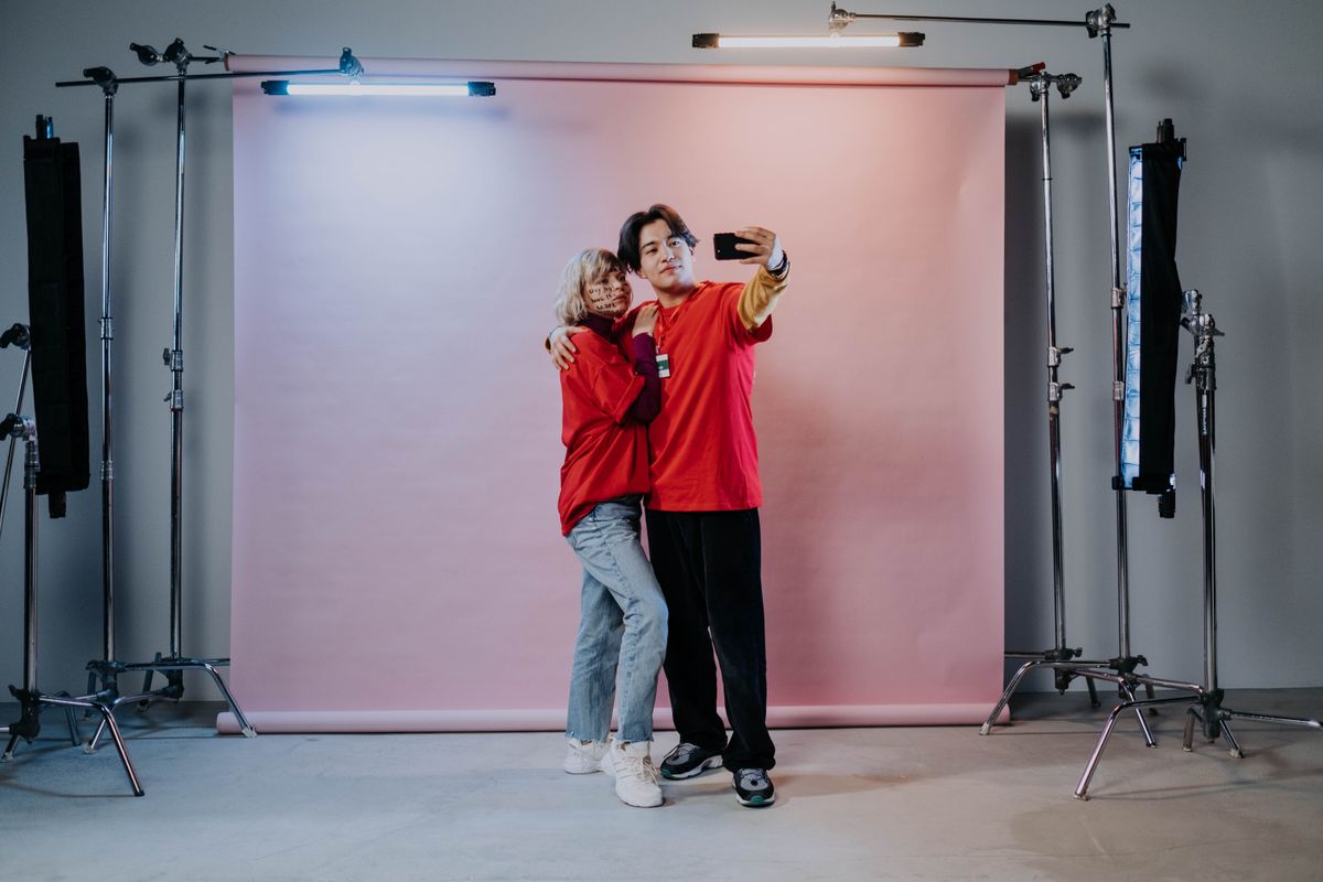 Seoul Self Photo Studio 2026: Booking, Makeup, Outfits