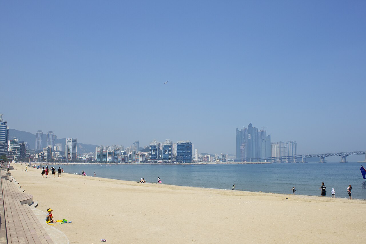 Gwangalli Beach in Busan with the Gwangan Bridge across the water.