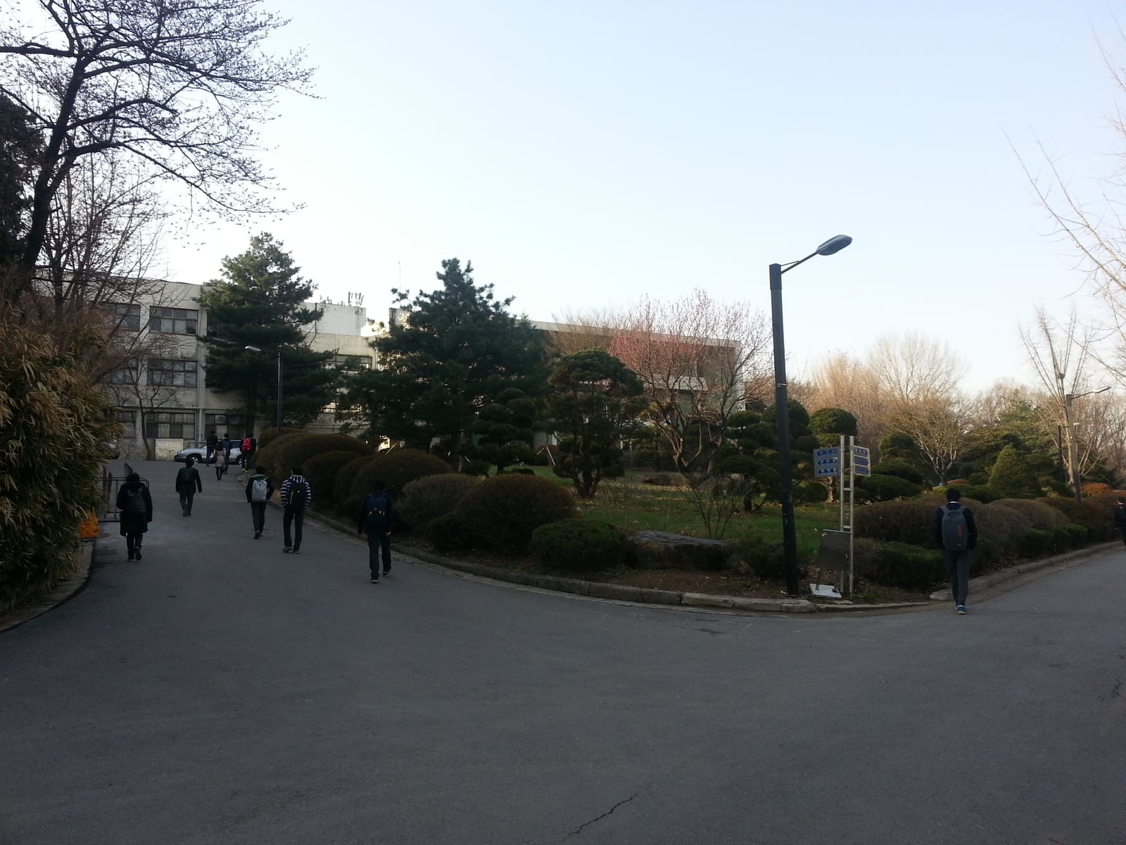 Korea's 100-Year High Schools Guide 2026: Alumni and History