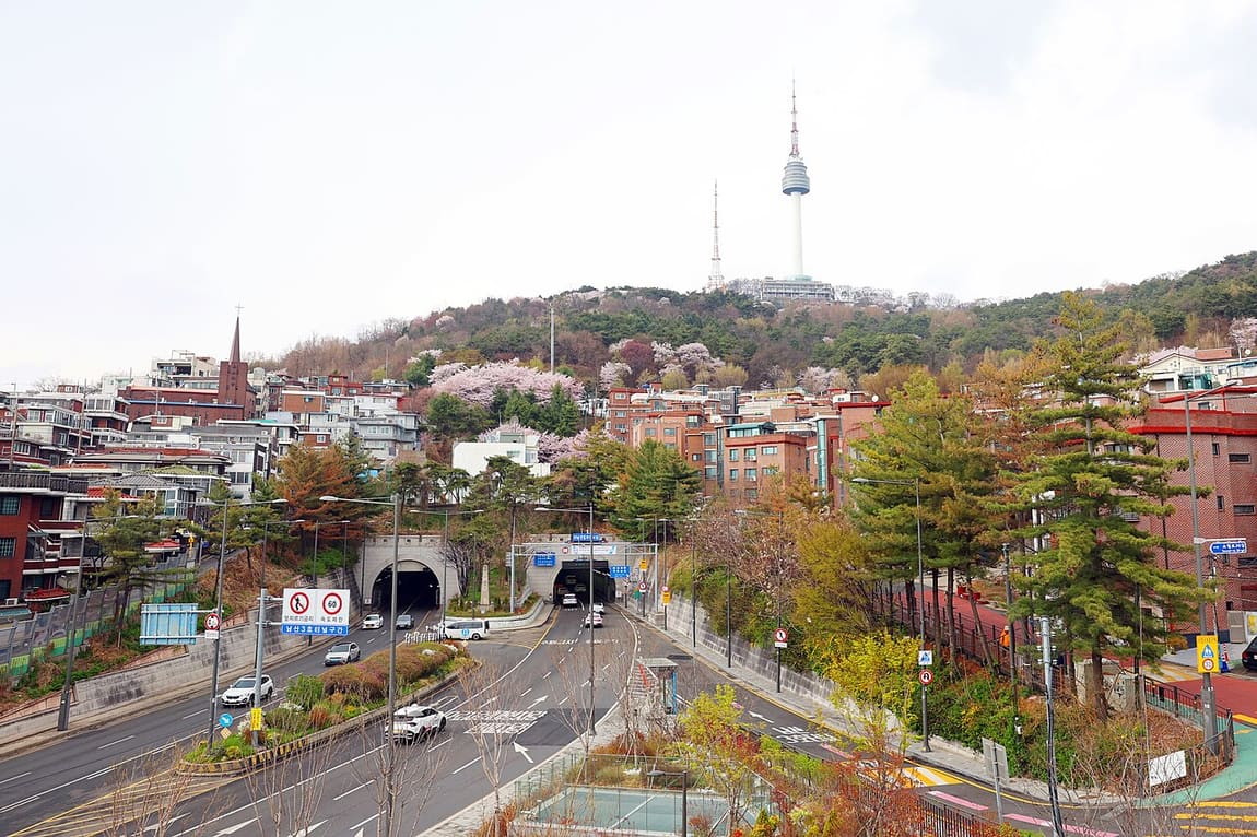 Haebangchon Seoul Guide: The Village Named After Liberation