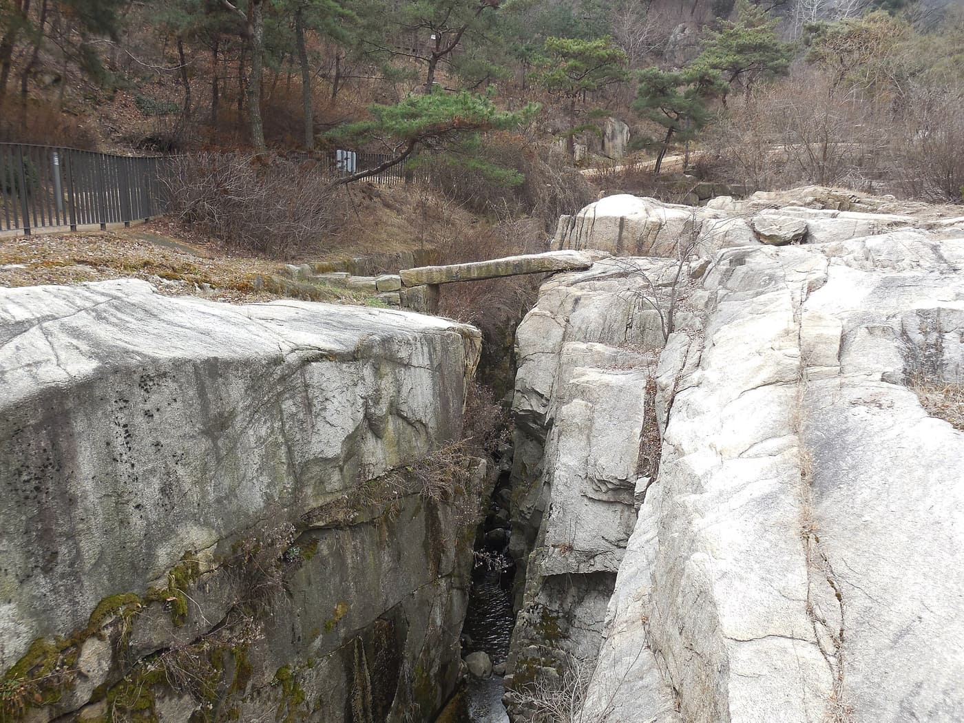 Seochon, Seoul: The Valley Restored From a 300-Year-Old Painting