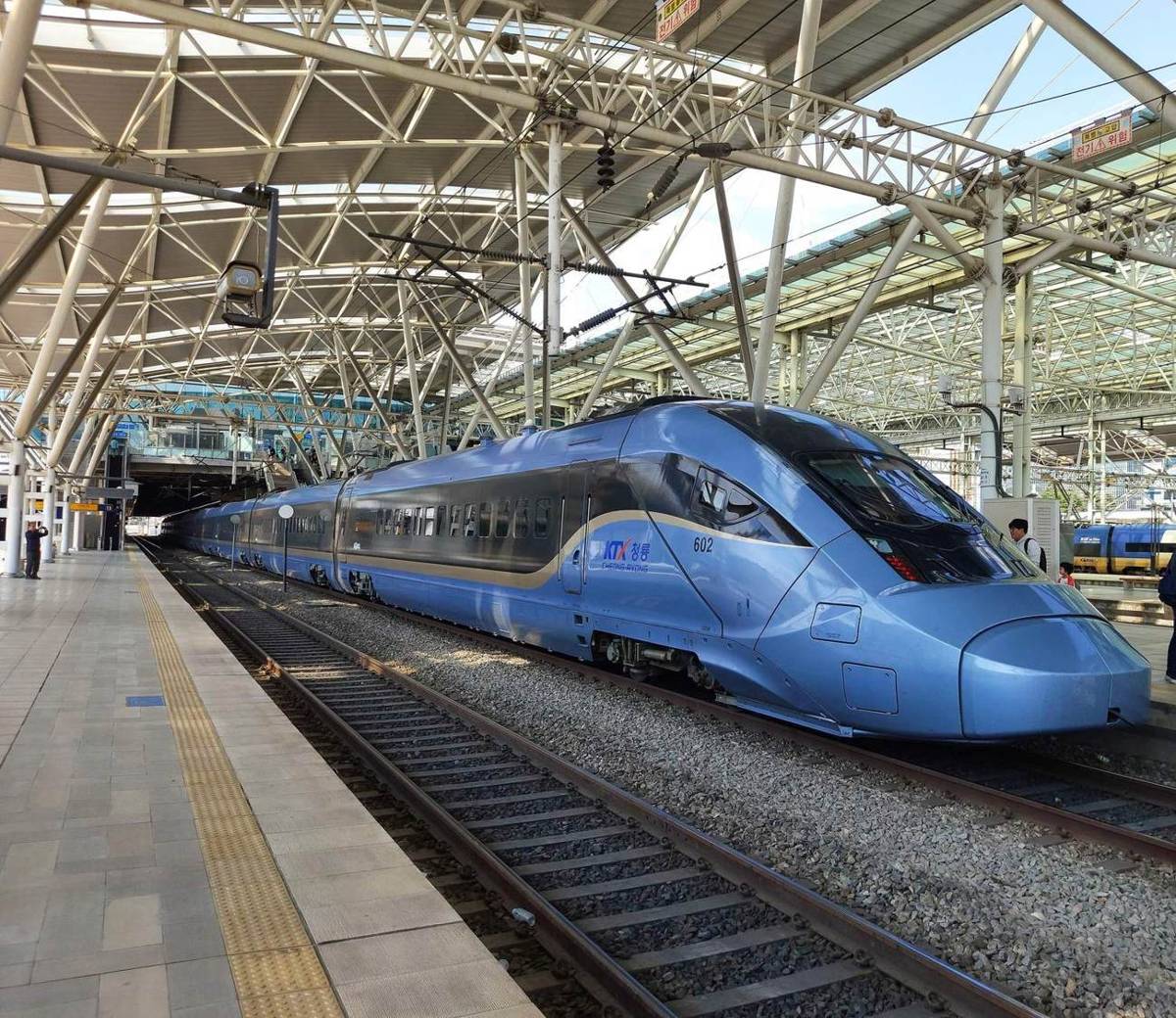 Korea Train Tickets Open Two Months Ahead From 1 October 2026 — and Buses Rise 9%: Seoul–Busan KTX vs Bus